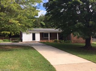 5525 Rozianna Dr, Winston Salem, NC 27106