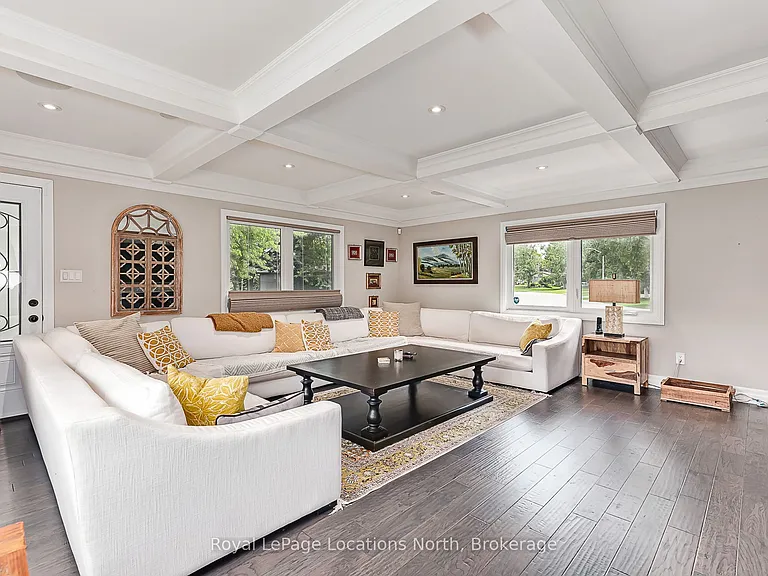 128 Orchard Dr — Photo 15