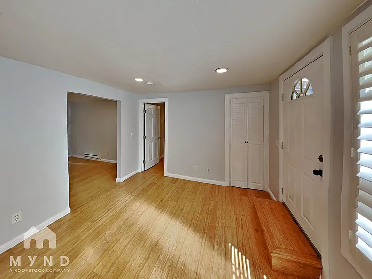 613 18th St — Photo 5