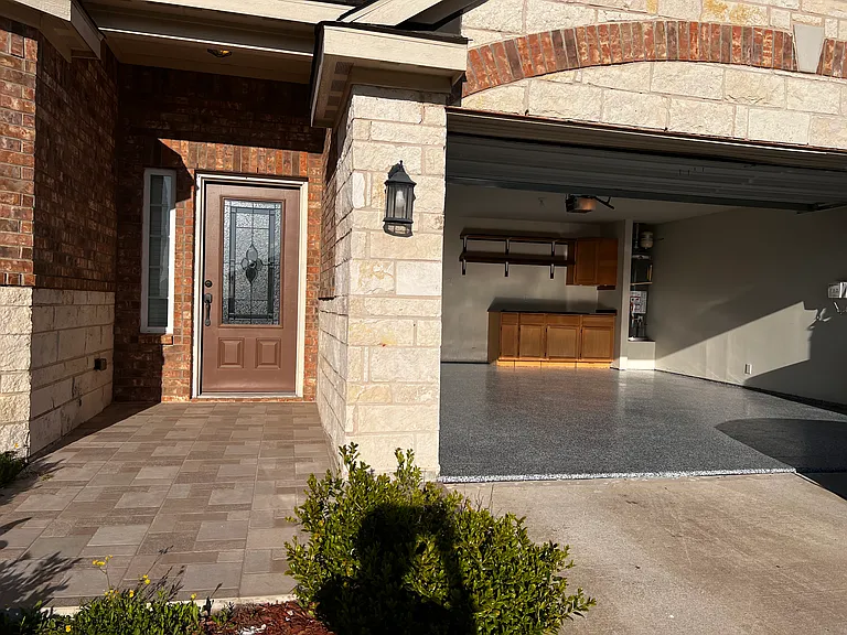 412 Lipizzan Ln — Photo 8