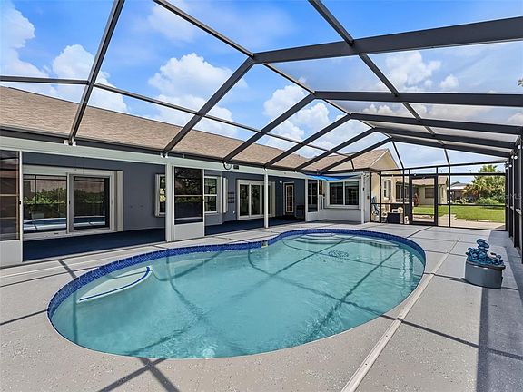 3rd image of 8342 DANBURY LANE