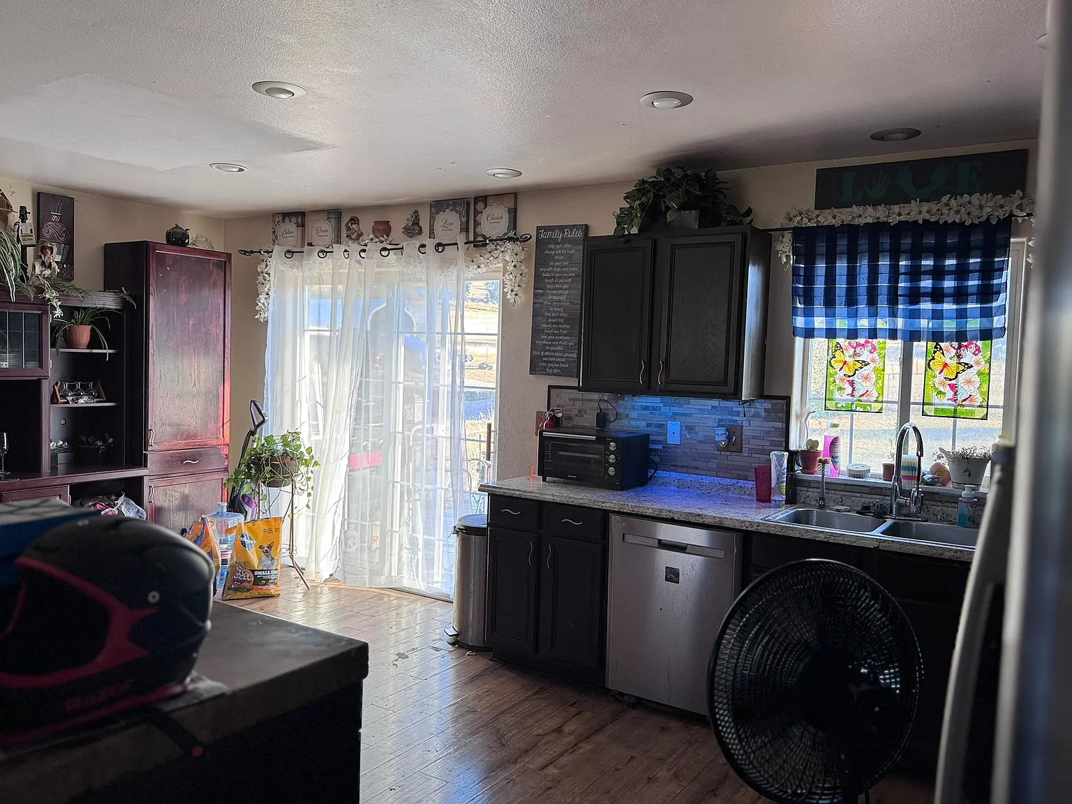 1 bed, 1269 sqft, $875 — Photo 4