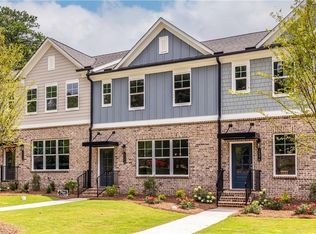 1296 Ainsworth Aly, Buford, GA 30518