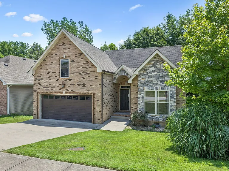 634 Hidden Valley Dr — Photo 13