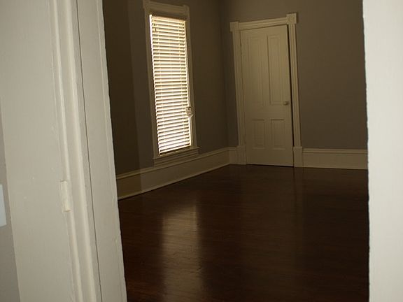 3rd image of 434 N College Ave APT B