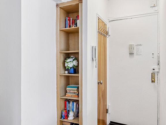 4th image of 288 Lexington Ave APT 12A