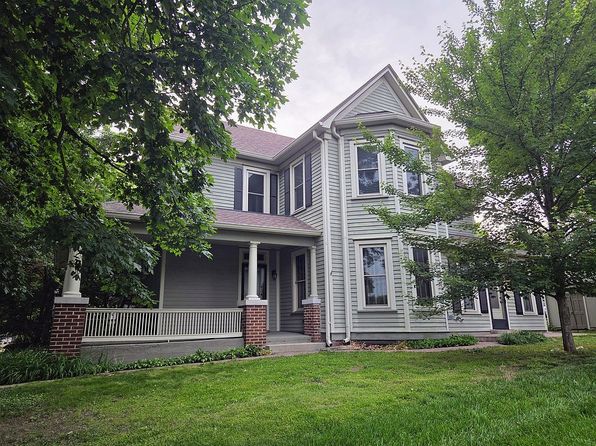 109 W Main St