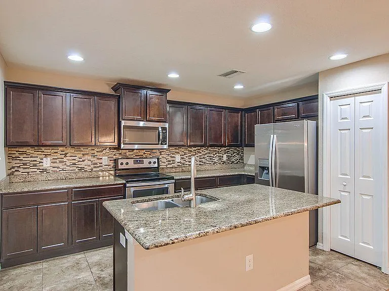 27549 Desert Willow Way — Photo 12