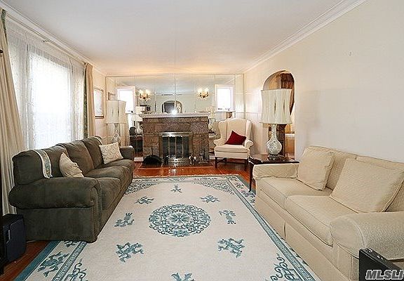 2nd image of 24 Eldridge Ave
