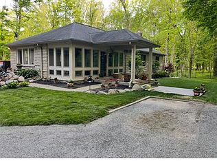 5415 Knollton Rd, Indianapolis, IN 46228