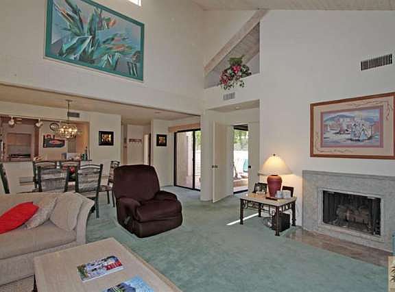 3rd image of 407 Forest Hills Dr