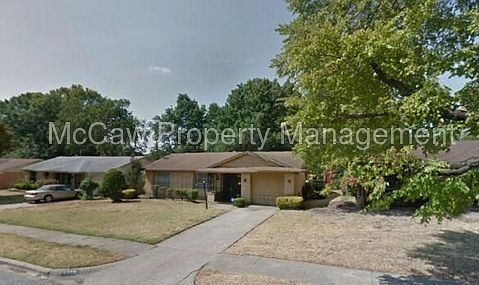1st image of 6819 Coleshire Dr
