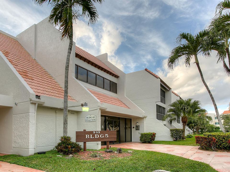 1st image of 303 Racquet Club Rd APT 312