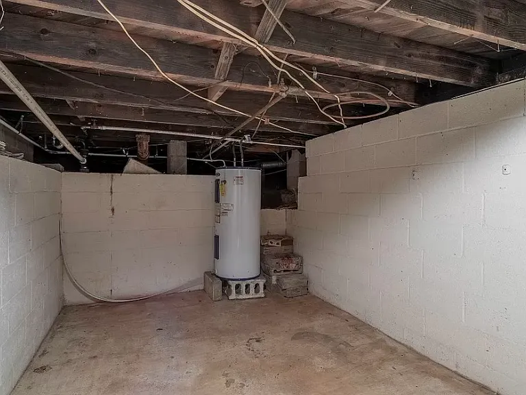 2054 Oklahoma St — Photo 19