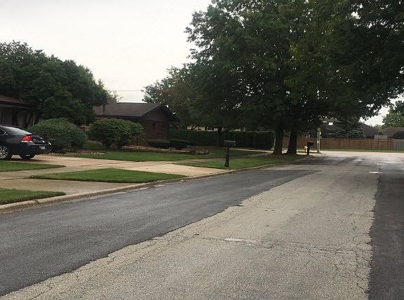 4th image of 14242 Meadowview Ct