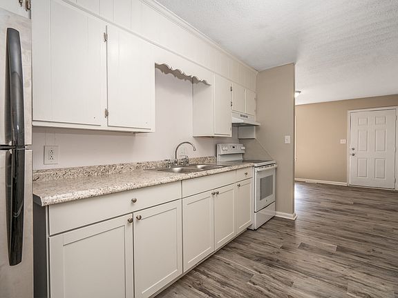 2nd image of 651-677 Kingston Ave #663