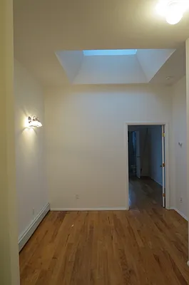 Rented by Roth Realty Management LLC | media 72