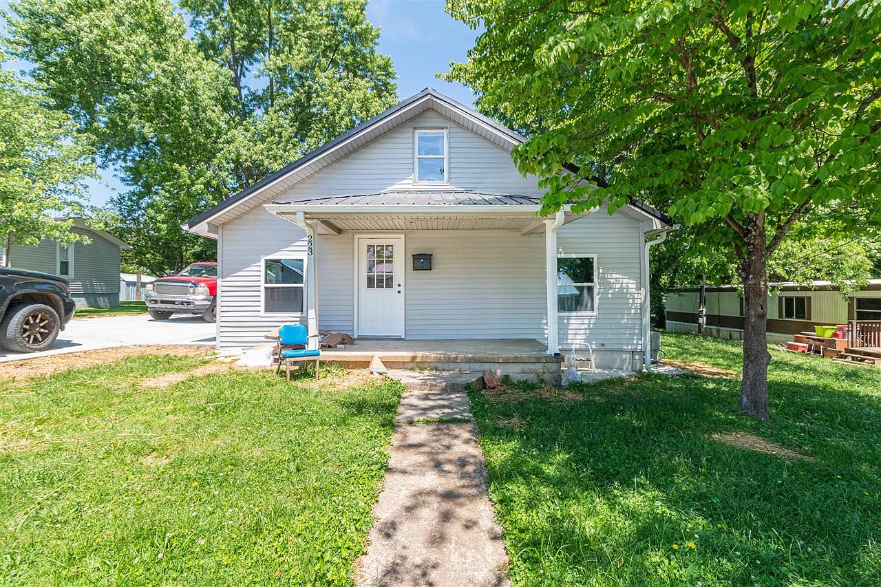 223 Bryan St, Glasgow, KY 42141 Zillow