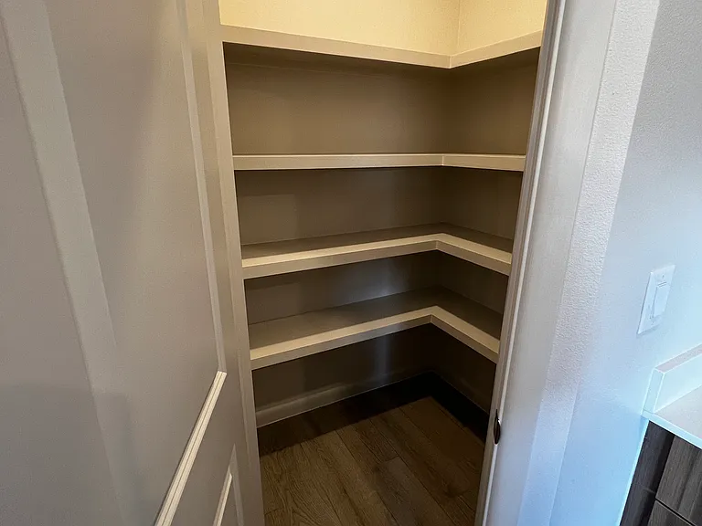 3316 Duke Ave #4 — Photo 8