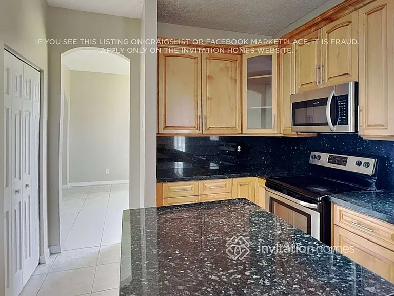 16203 Opal Creek Dr — Photo 9