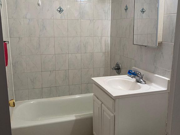 4th image of 14065 Beech Ave Floor 6