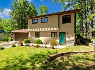2114 W Sunset Dr, Carbondale, IL 62901