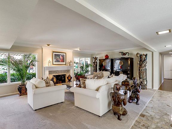 4th image of 6572 Camelia Dr