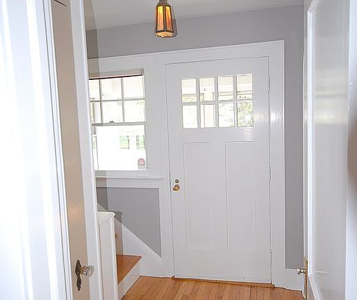 4th image of 31 Eversley Ave