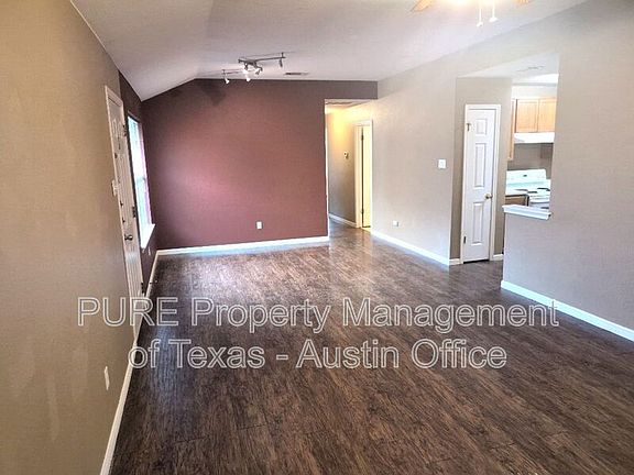 3rd image of 8605 Talyne Chaise Cir #A