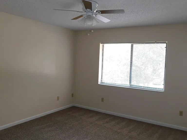 236 Chandler St #C — Photo 12