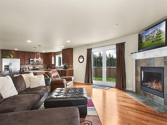 4th image of 21178 Nordby Dr NW