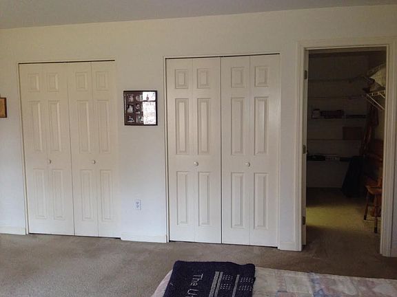 4th image of E1 Bristol Woods Dr