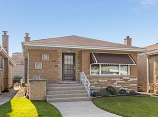 8319 S Komensky Ave, Chicago, IL 60652