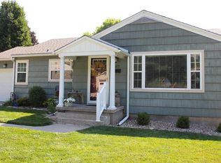 1605 S 32nd St, Saint Joseph, MO 64507