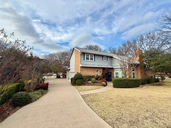 449 Moran Dr, Highland Village, TX 75077