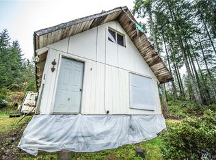 4941 E Rasor Rd W, Belfair, WA 98528