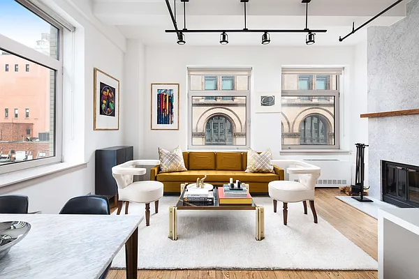 Rented by Compass | media 7