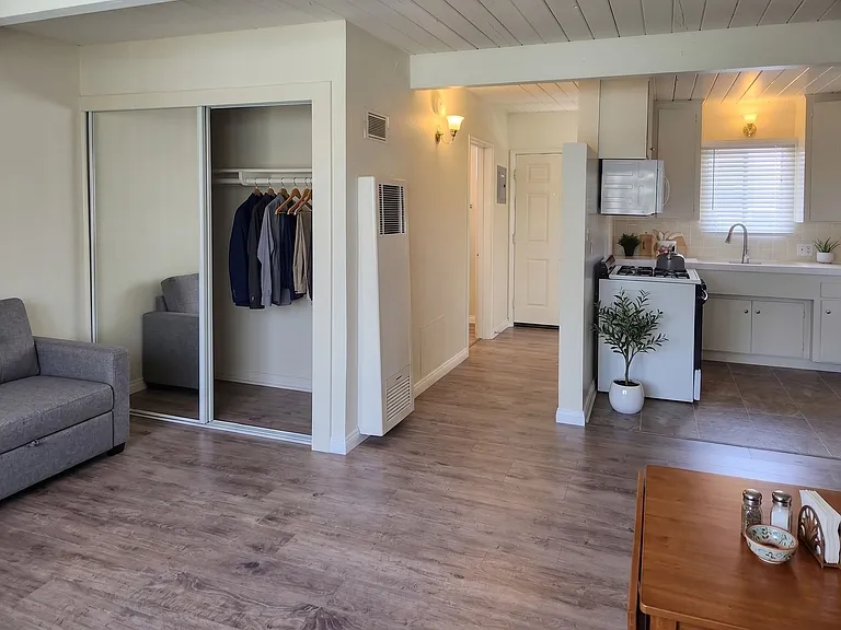 Best-Priced Studios At 1030 W. Olive Ave., Burbank, Ca 91506 — Photo 1