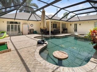 6021 Painted Leaf Ln, Naples, FL 34116