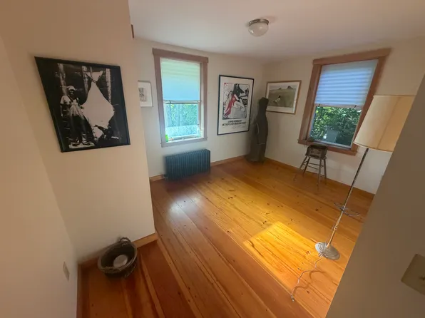 14 Water St #1, Thomaston, ME 04861