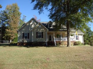 119 Sweetwater Dr, Lizella, GA 31052