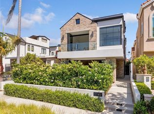 502 Marigold Ave, Corona Del Mar, CA 92625