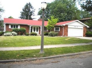 3408 Inverary Dr, Lansing, MI