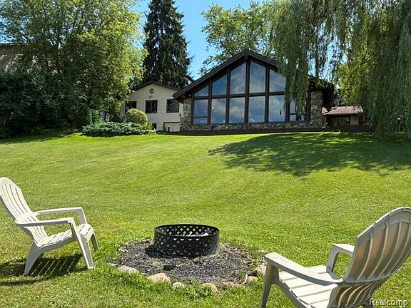 2nd image of 16280 Softwater Lake Dr