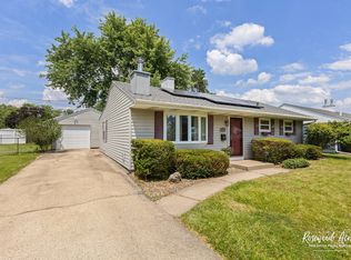 871 Meadow Ct, Bradley, IL 60915