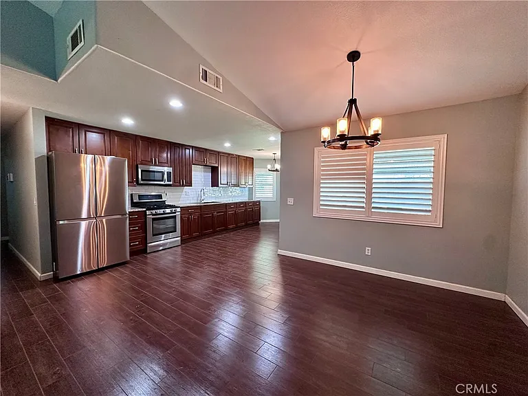9221 Signature St — Photo 14