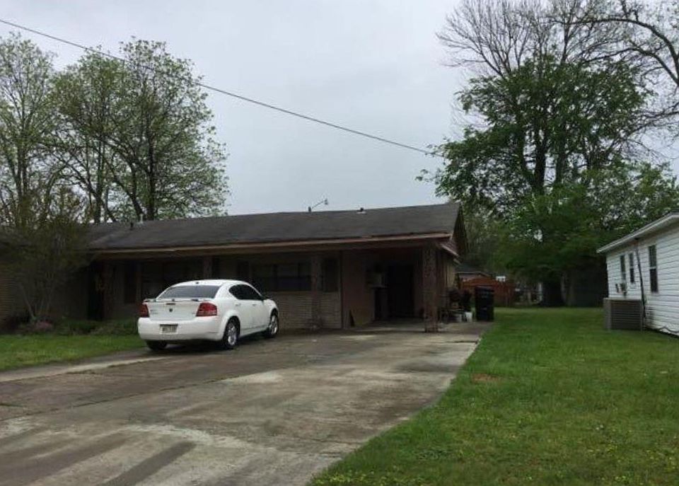 2nd image of 431 Solomon St