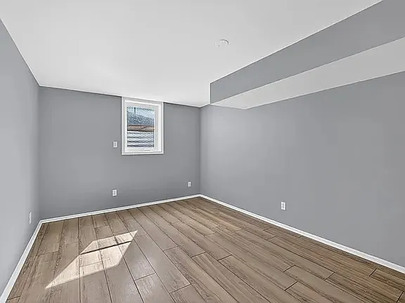 3231 E Louise Ave — Photo 6