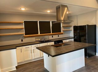 2211 King St, Greenville, TX 75401