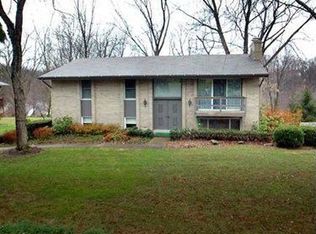 2362 Adams Ct, Murrysville, PA 15632